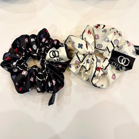 Chanel's new printed scrunchie-6281  