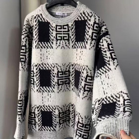 Givenchy Loose-Fit Stylish Plaid Crew-Neck Sweater-6664  